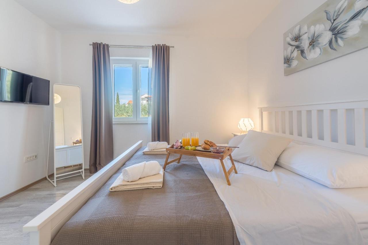 Experience Only The Best - House Kamber Biograd Na Moru Eksteriør bilde