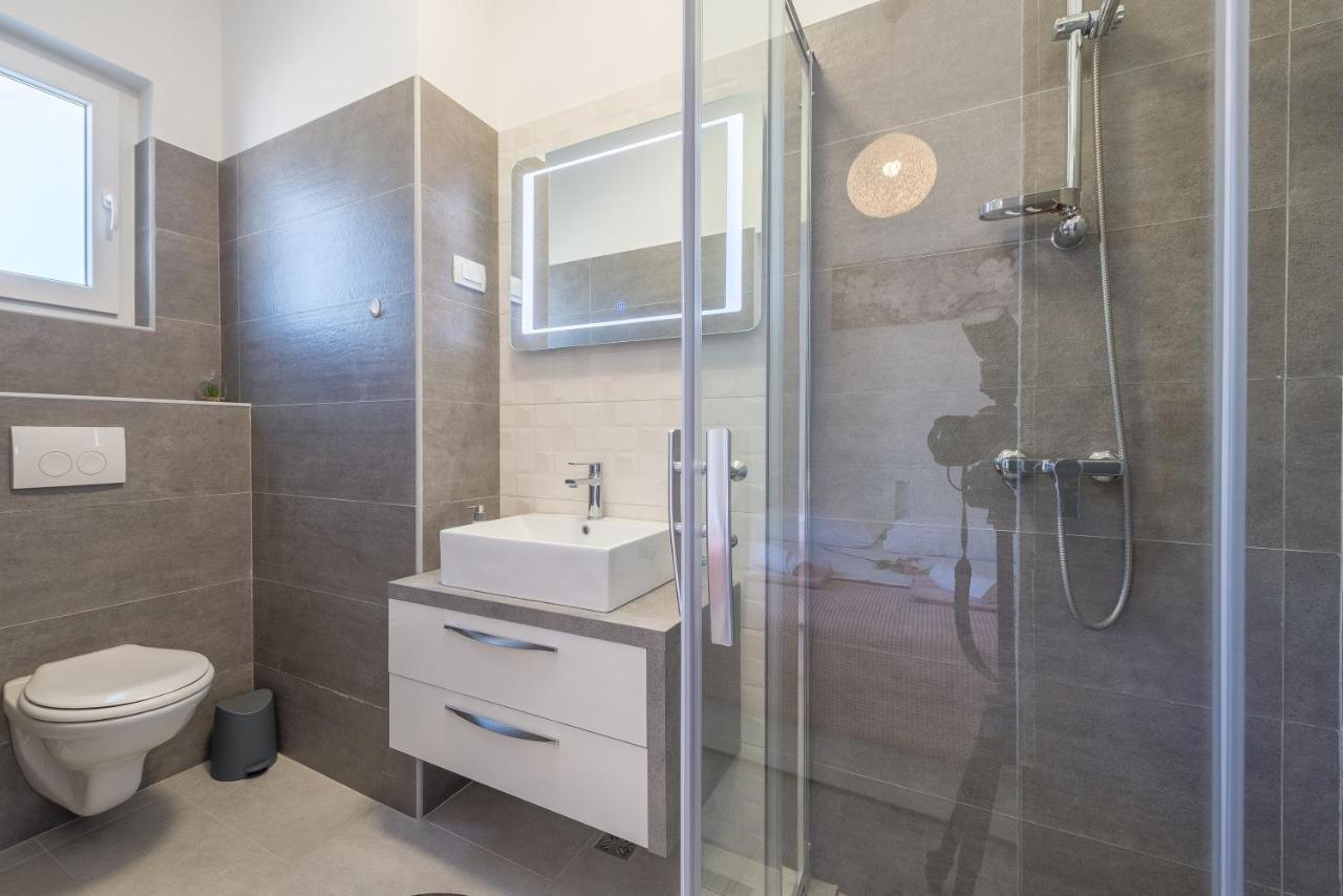 Experience Only The Best - House Kamber Biograd Na Moru Eksteriør bilde